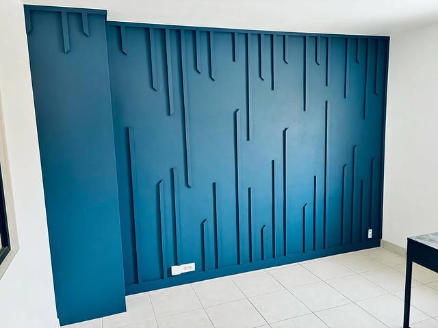 Mise en peinture d'un mur intérieur par RF Peinture